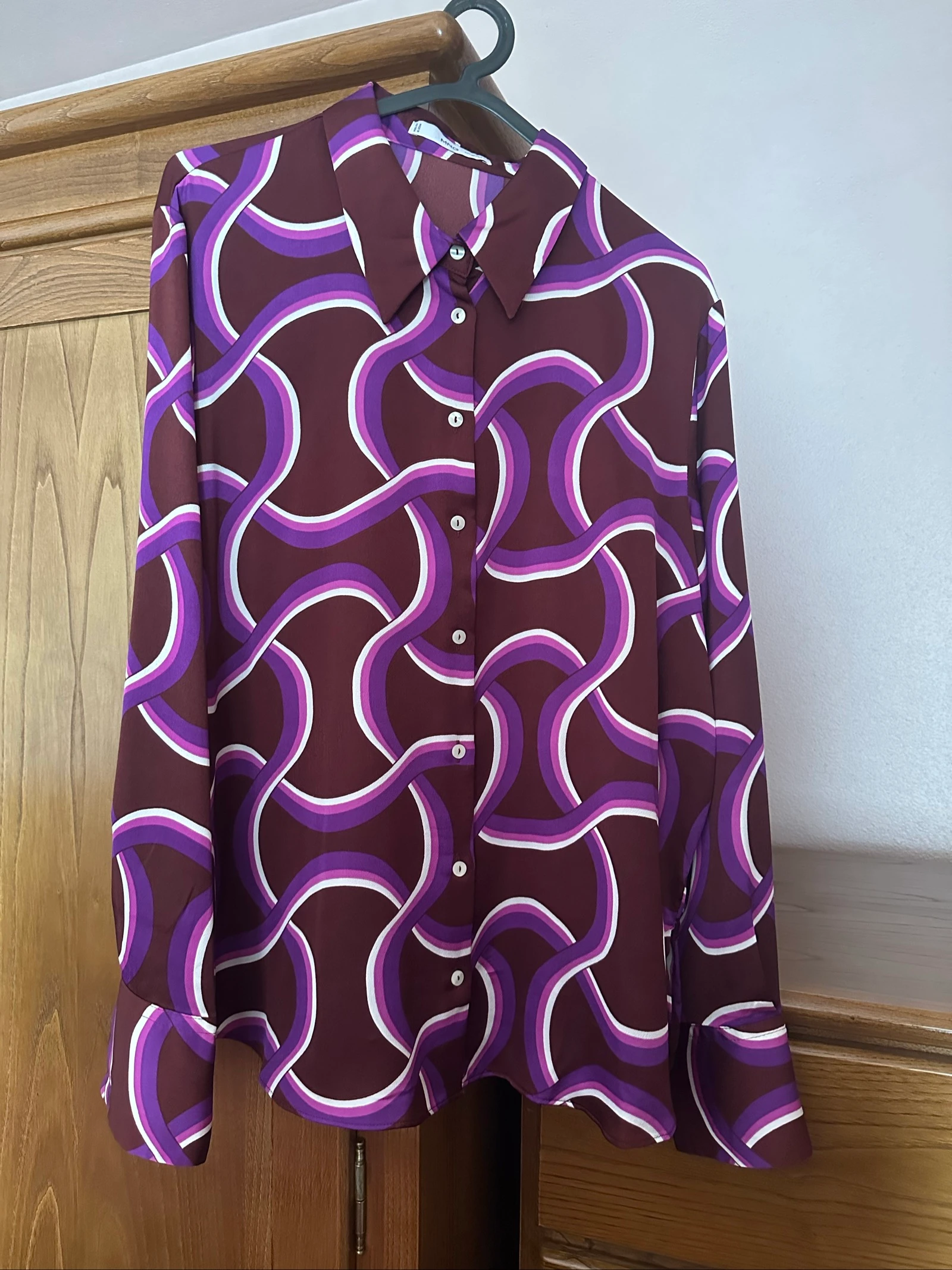 Camisa Acetinada Mango